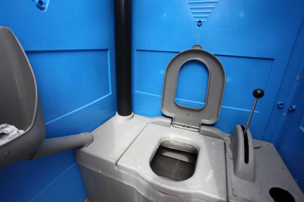 Best Porta potty rental near me  in Perry, IA